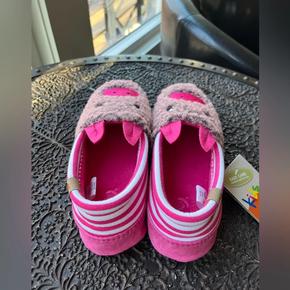 ACORN KIDS CRITTER NOVELTY MOC SLIPPERS IN PINK PIG 3-4